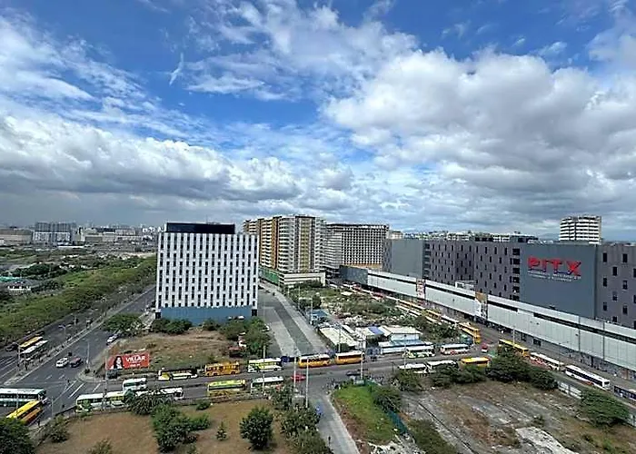 L Condotel Near Okada Casino Pitx Moa With Pool 2*