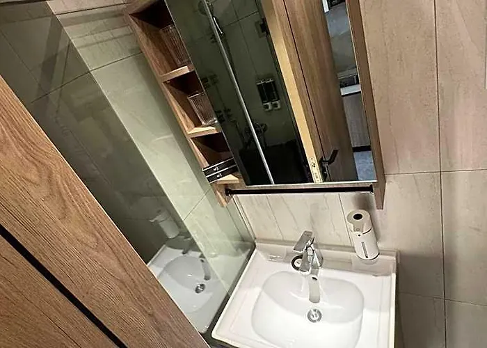 L Condotel Near Okada Casino Pitx Moa With Pool